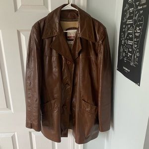 42 L Men’s Leather Jacket